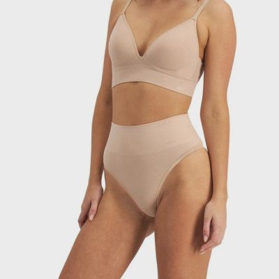 Jockey Skimmies Hi Gee Brief - Nude