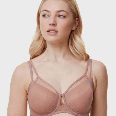 Triumph Signature sheer Minimizer -Toasted Almond