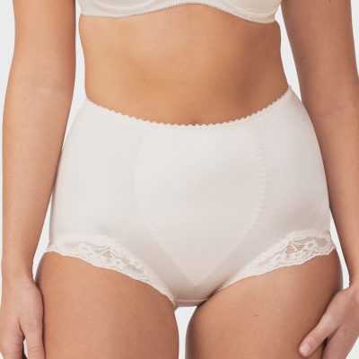 Triumph Something Else Tum -E- Lace Panty