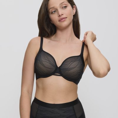 Triumph Airy Sensation - Black