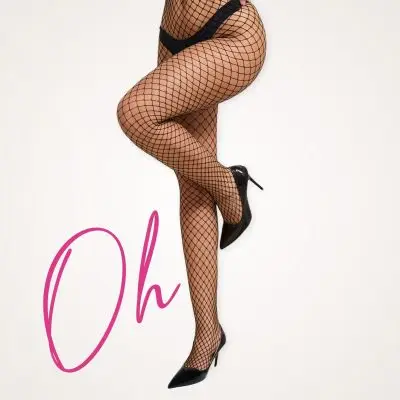 Oh' Large Mesh Fishnet Pantyhose - Black