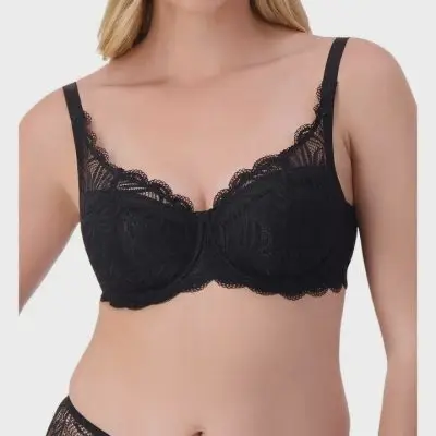 Triumph Essential Lace Balconette