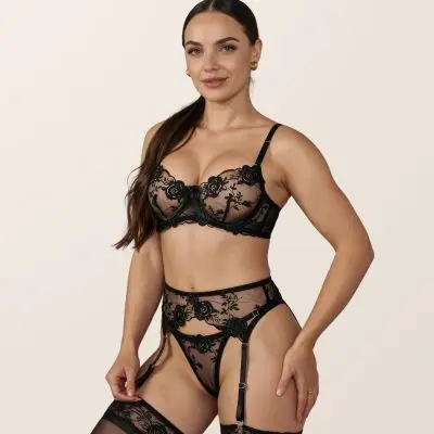 SNL Giselle Bra & Garter Set - Black