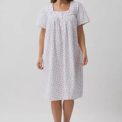Schrank Rosebud Short Sleeve Nightie
